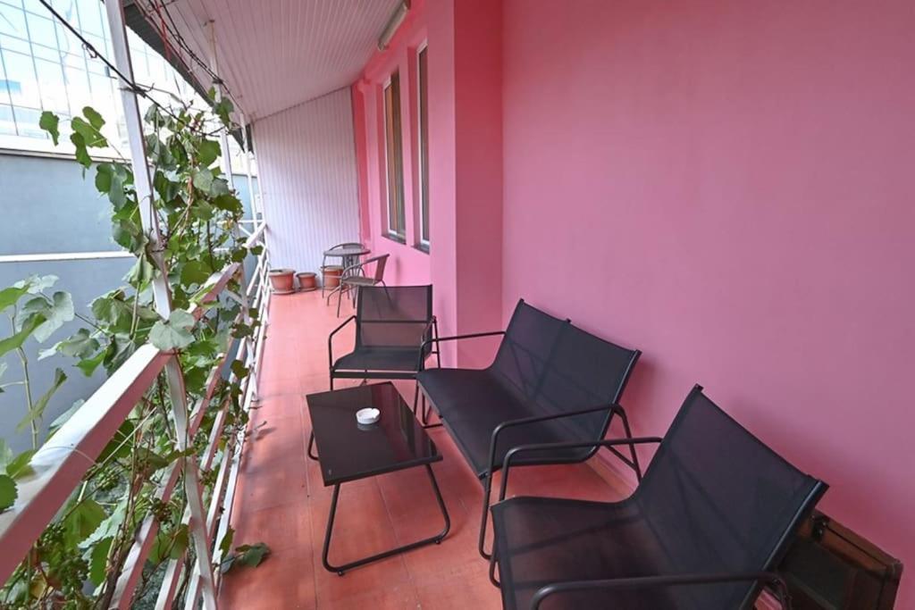 Classic Apt. On Liberty Square Daire